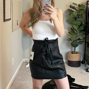 NWT FREE PEOPLE- Payton Paperbag Faux
NWT Leather Mini Skirt
